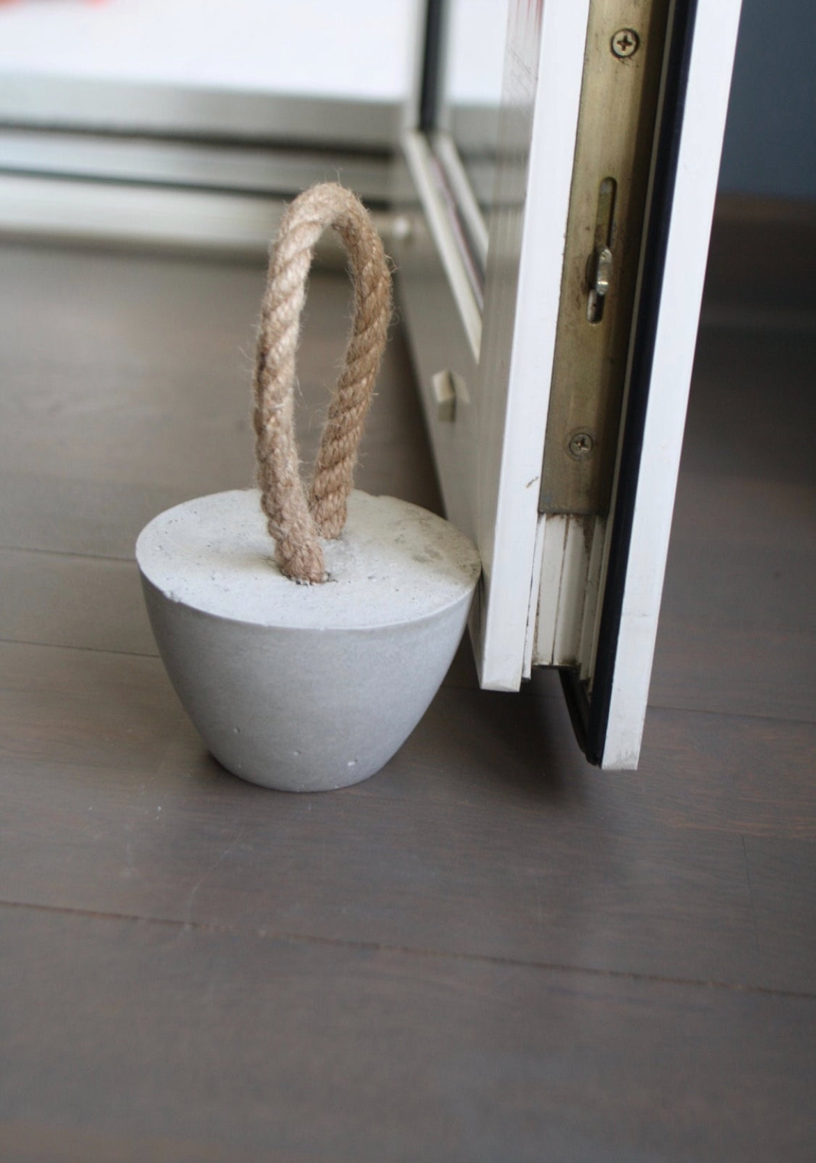 Concrete door Stopper