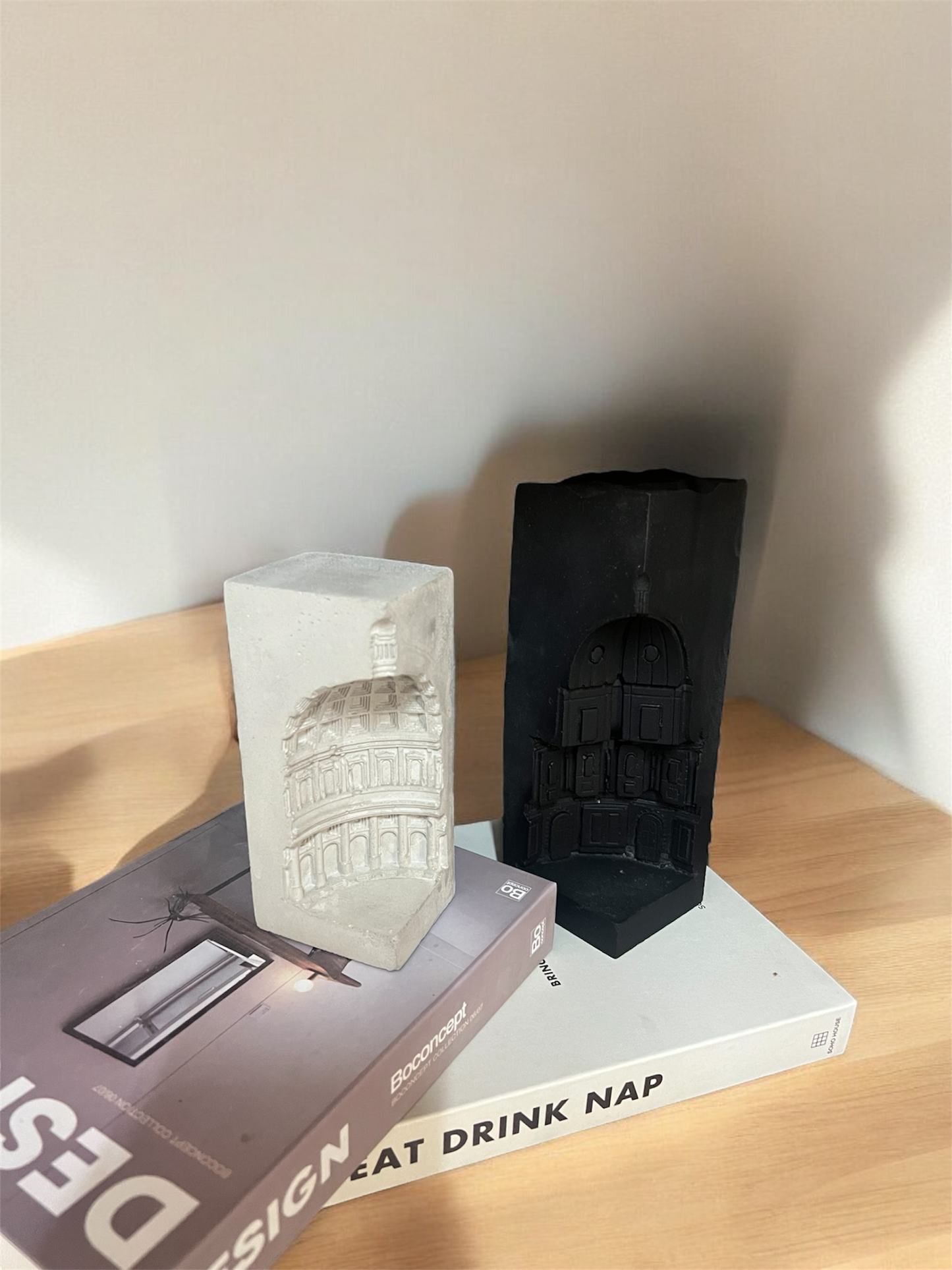 Architectural building bookend - New edition