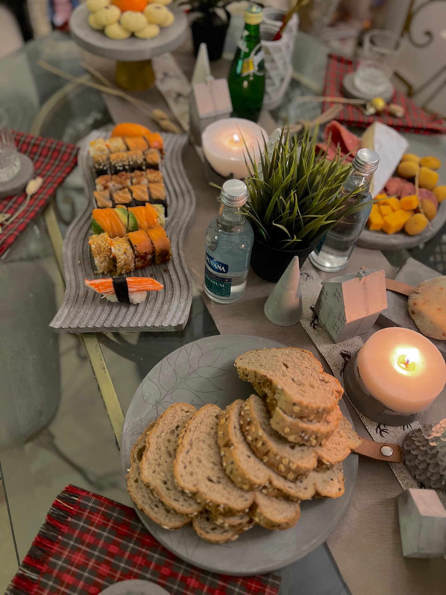 Round Serving Platter