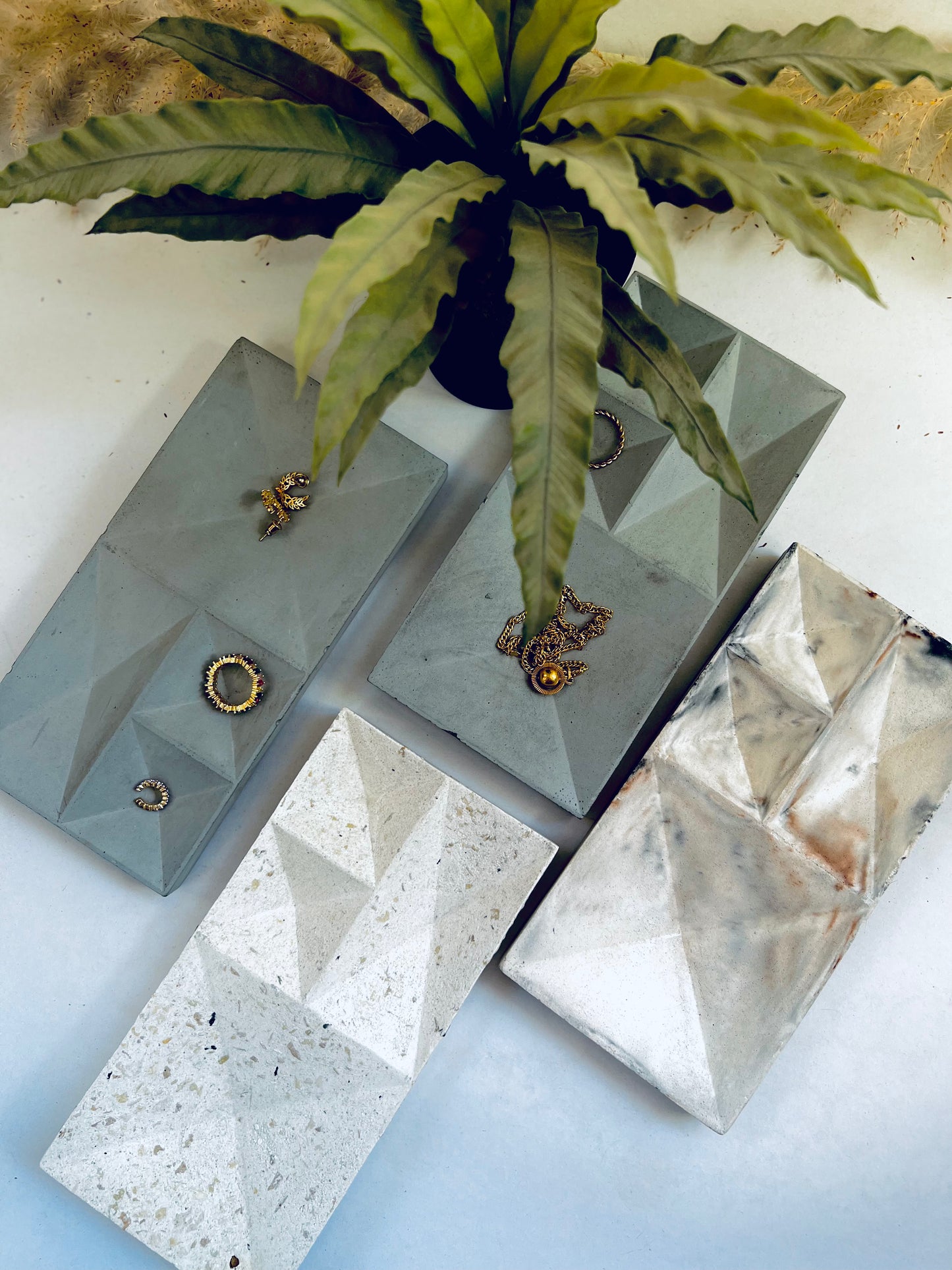 Accessories Tray