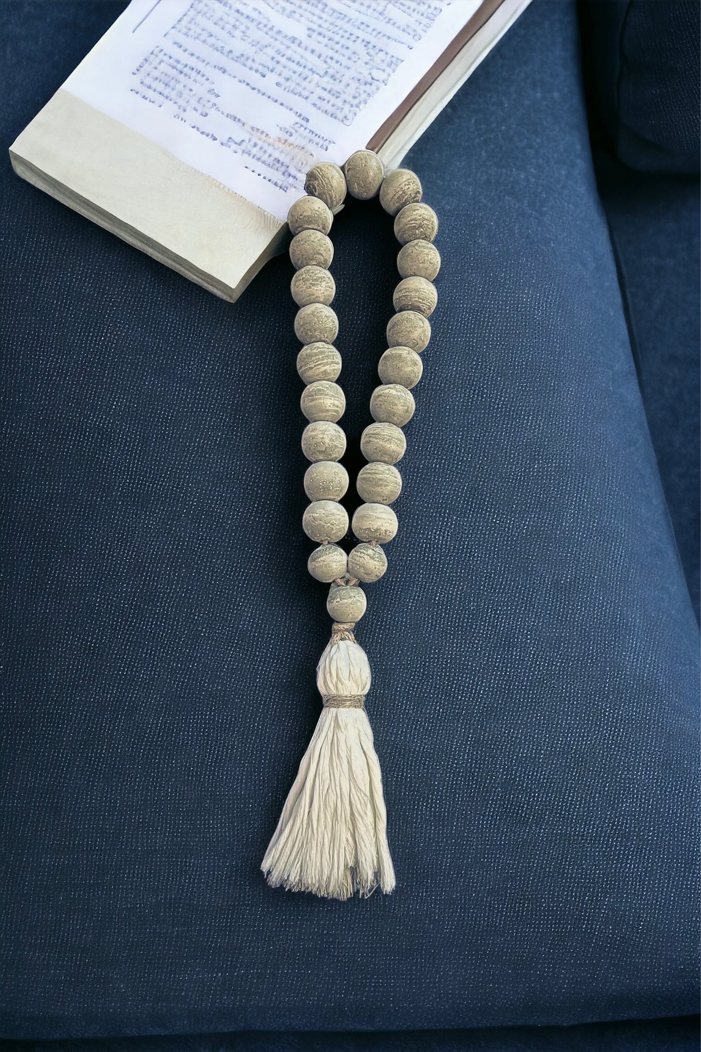 Concrete beads Garland + white cotton Hair