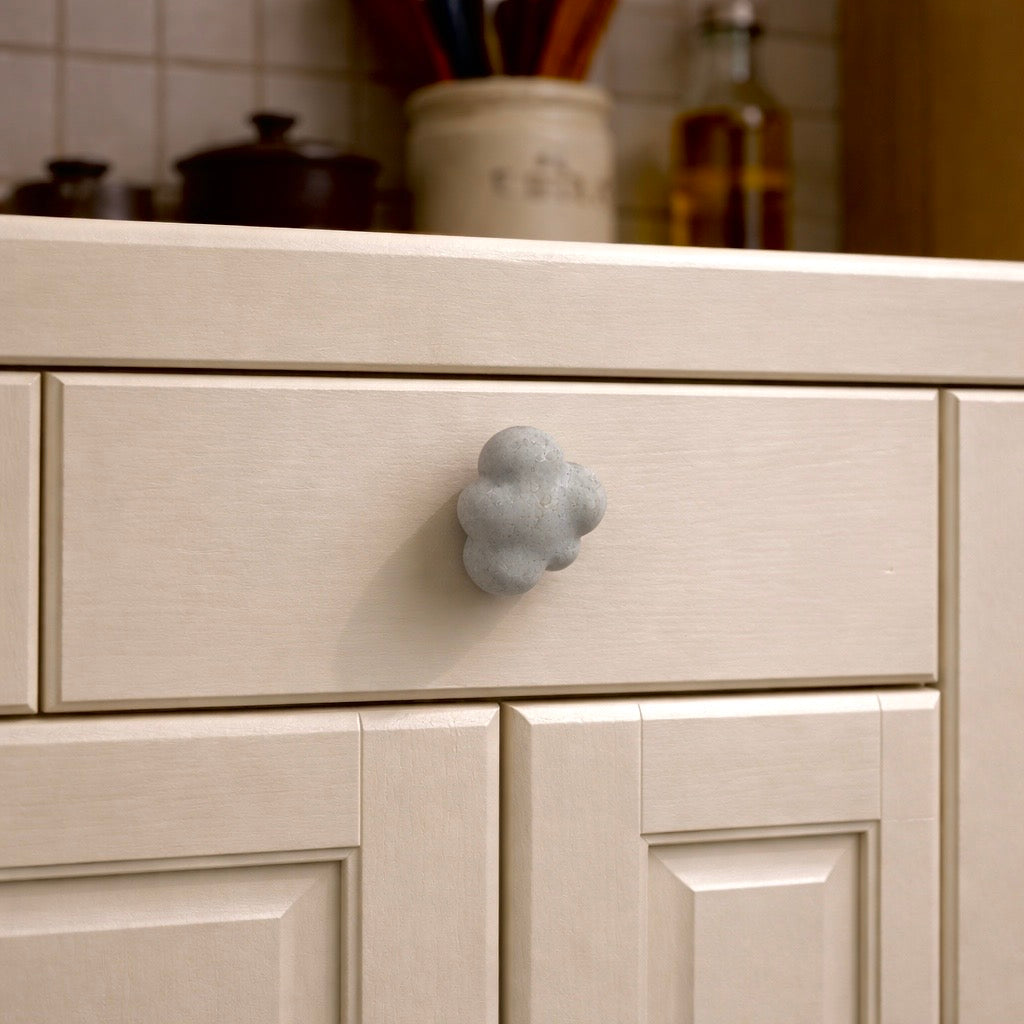 Concrete Cloud knobs Set