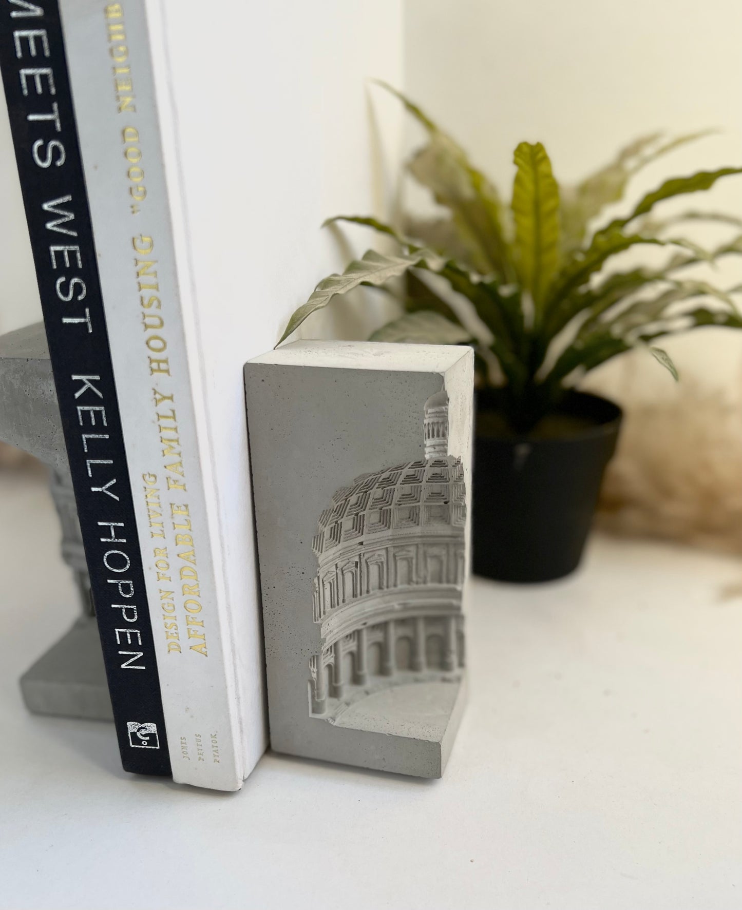 Architectural building bookend