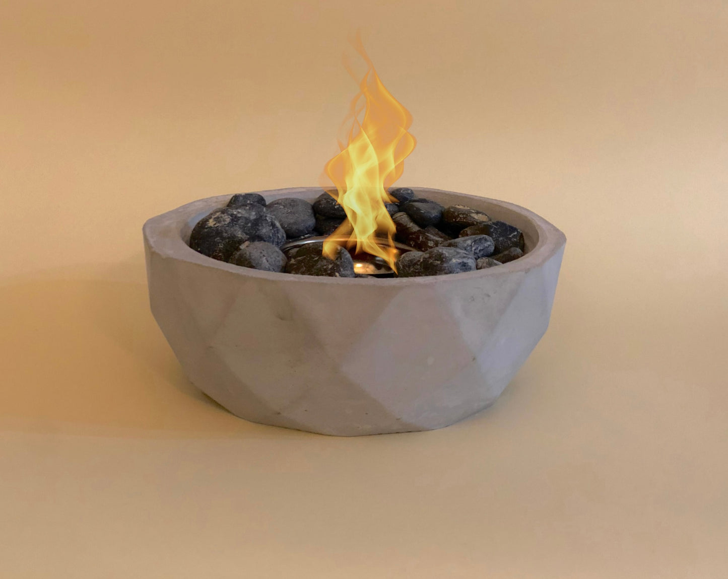 Detailed round Fire-pit