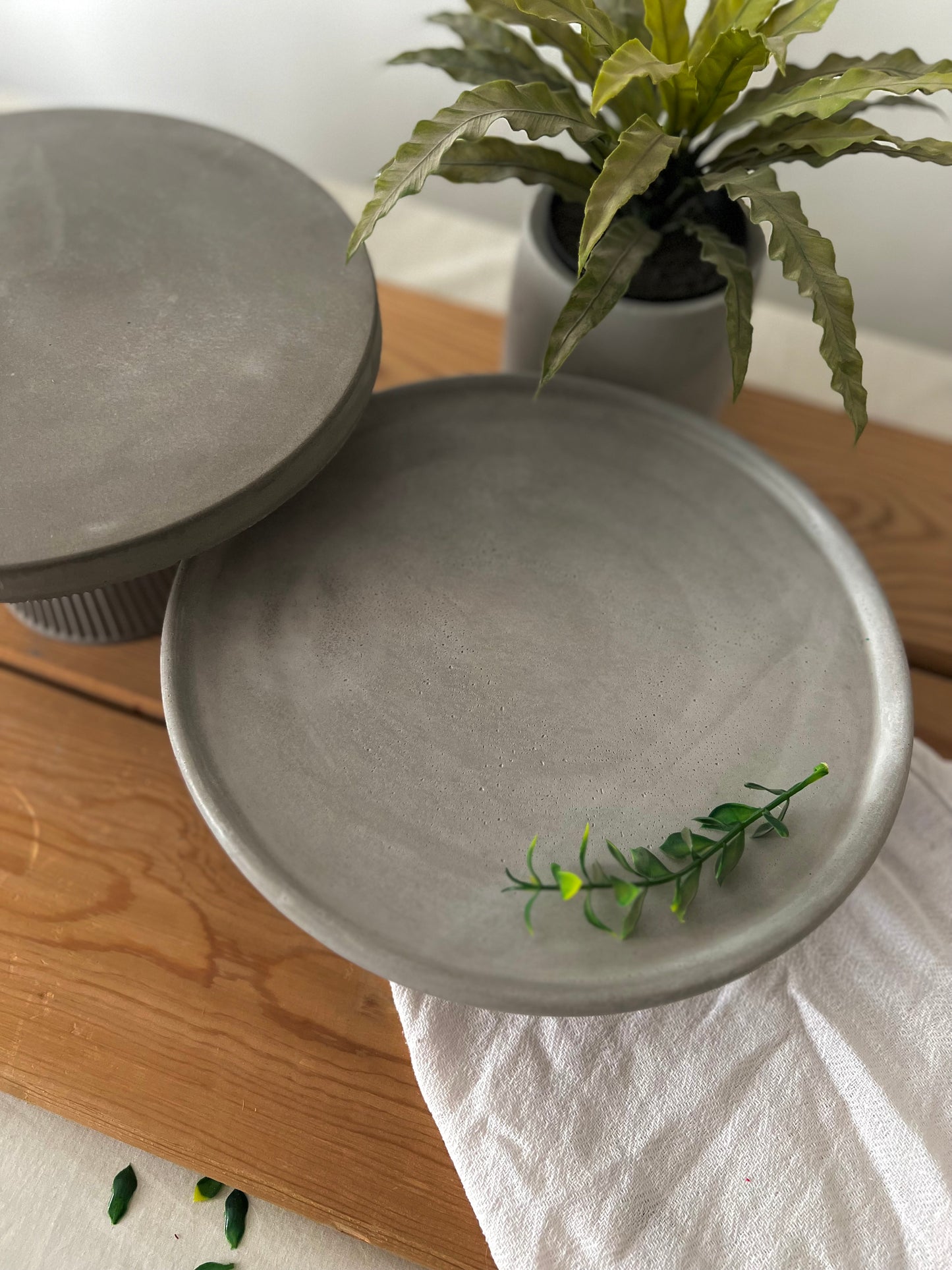 Double Concrete Cake Stands