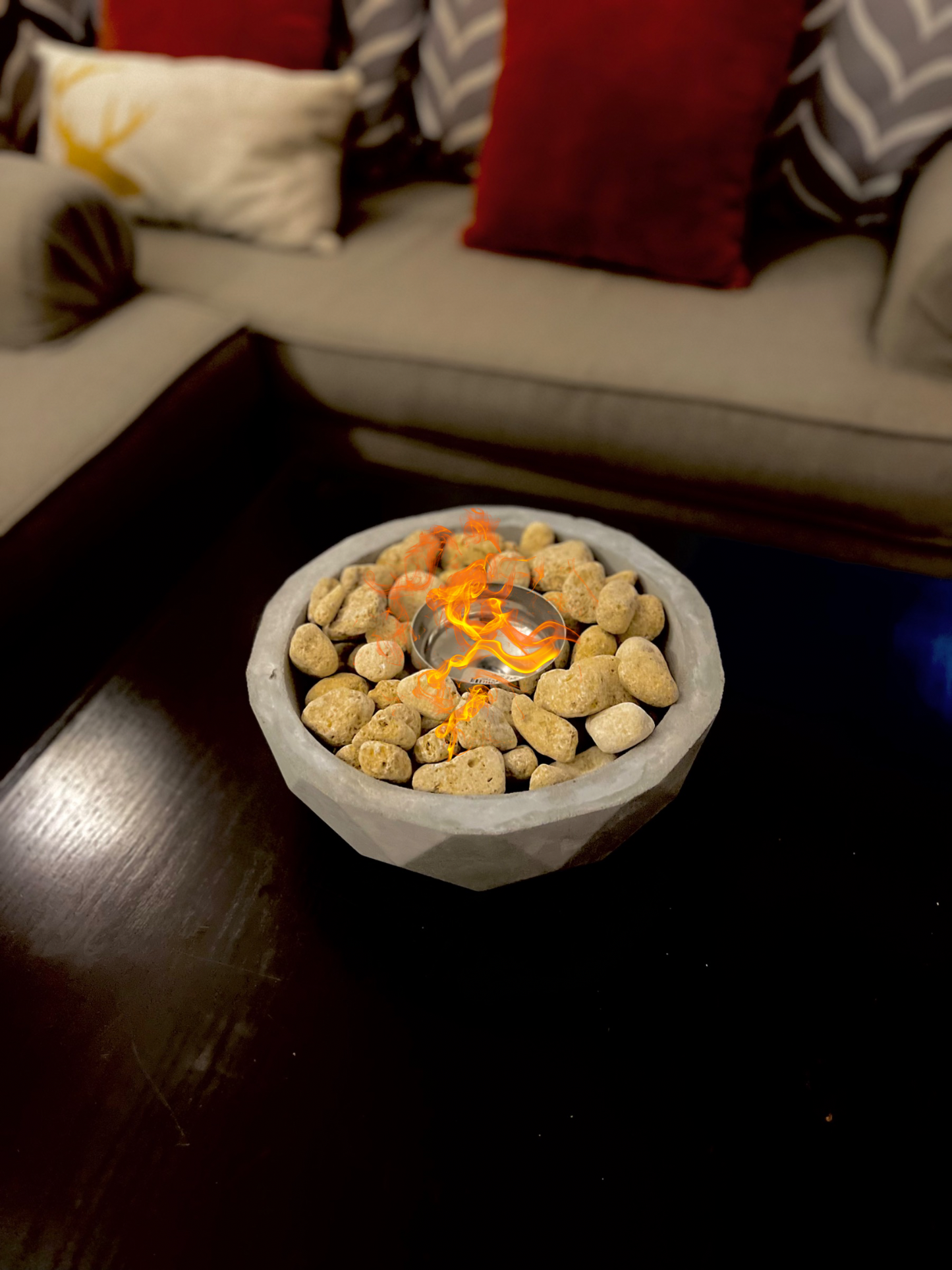 Detailed round Fire-pit