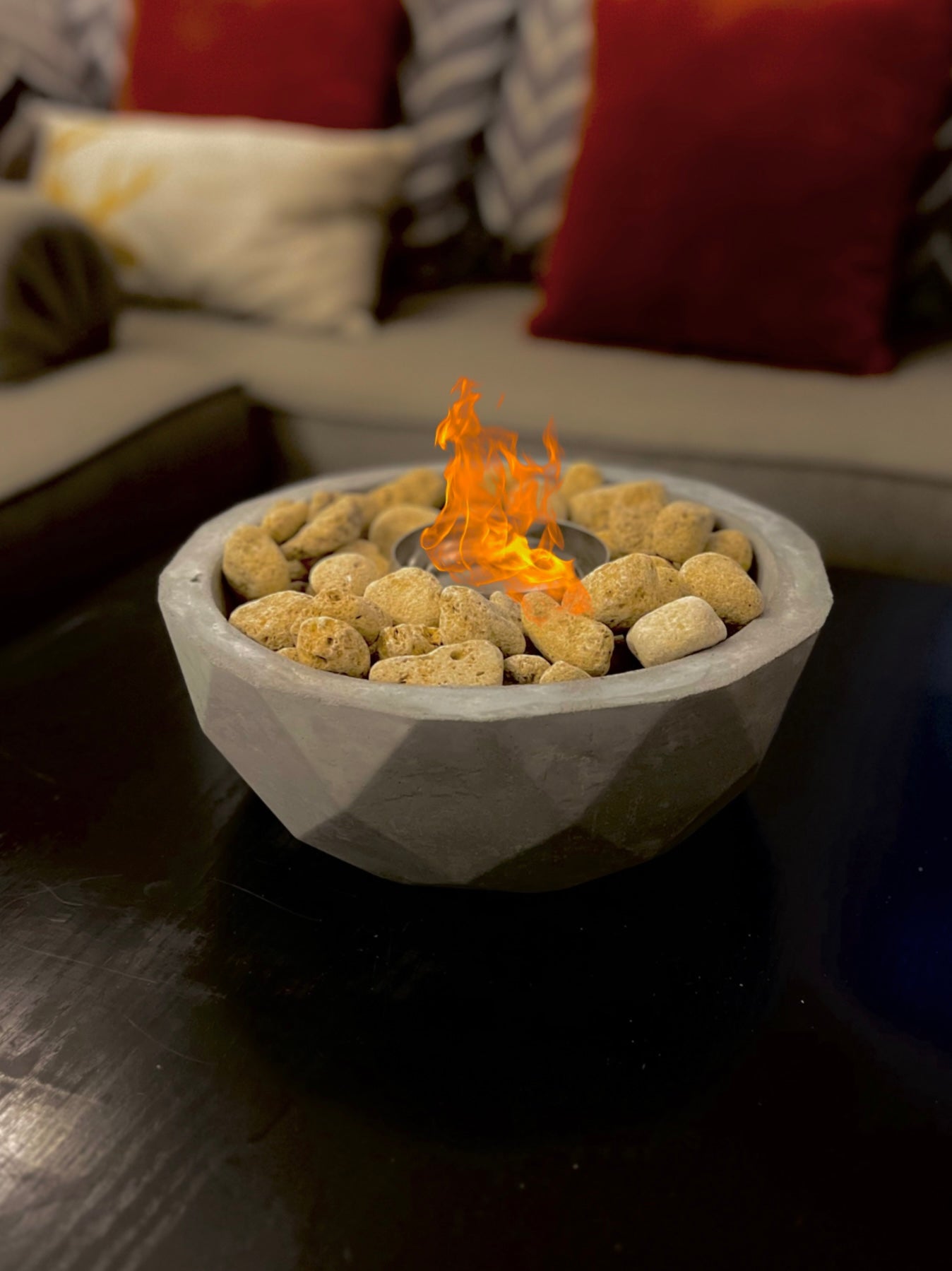 Detailed round Fire-pit