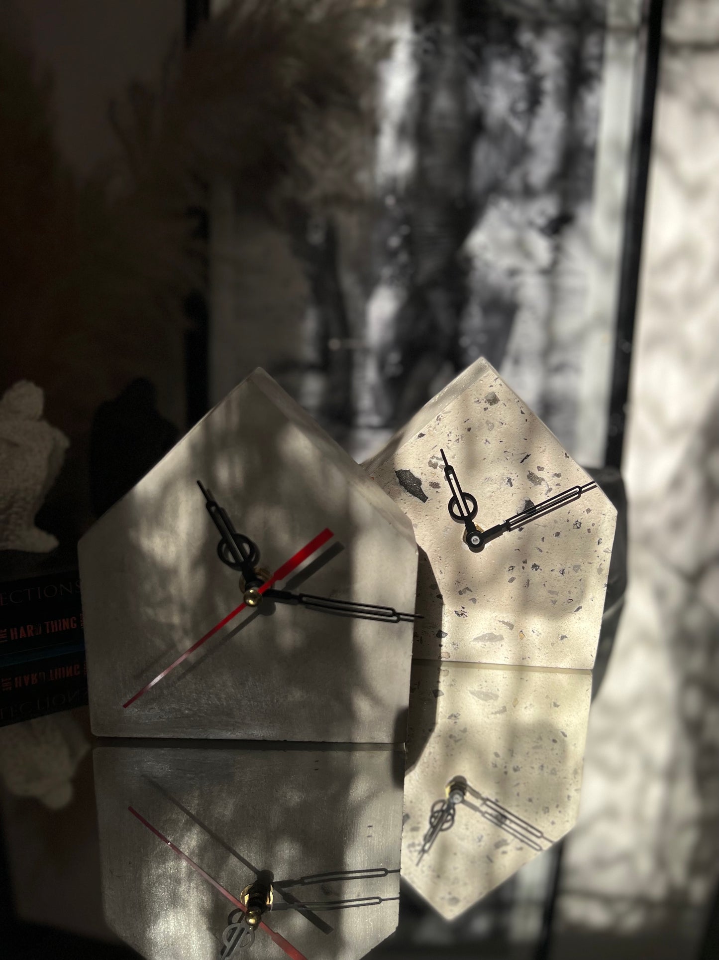 House Shape clock